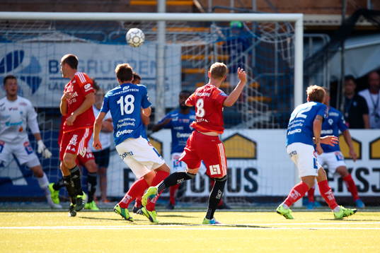 Skott av IFK Göteborgs Søren Rieks