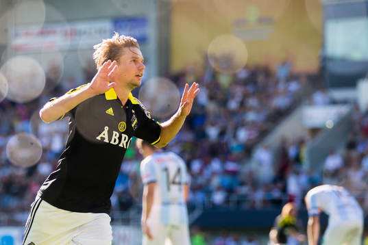 s Johan Blomberg gör 2-1