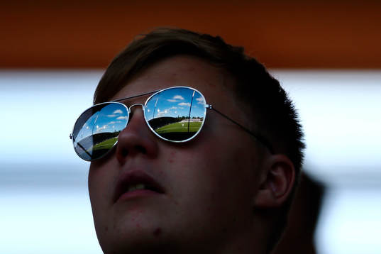 Kopparvallen reflekteras i Åtvidabergssupporters