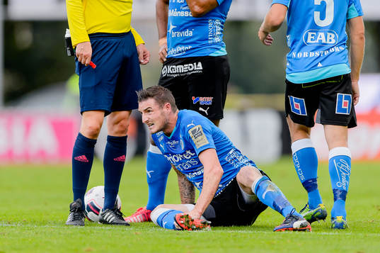Halmstads James Keene har ont
