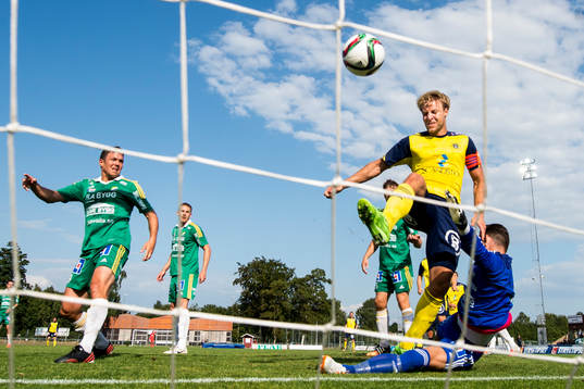 Bläddra bland fler bilder av Fotboll, Superettan, Ängelholm - Ljungskile