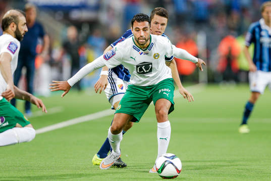 Hammarbys Imad Khalili jagas utav Djurgårdens Kerim Mrabti