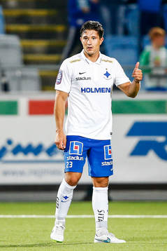 Norrköpings David Boo Wiklander firar 2-2 målet
