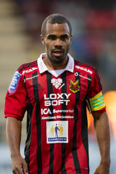 Östersunds Alex Dyer