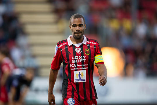 Östersunds Alex Dyer
