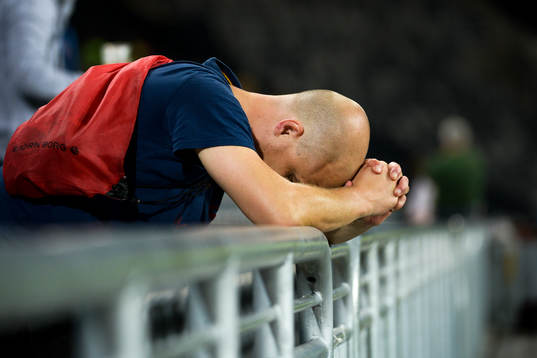 En supporter deppar