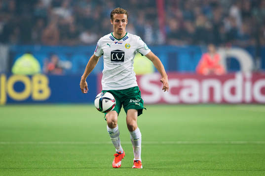 Hammarbys Fredrik Torsteinbö med bollen