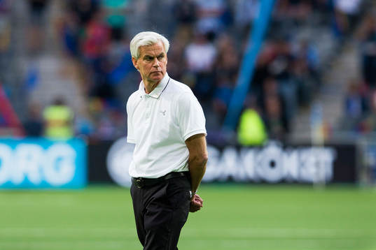 Hammarbys tränare Nanne Bergstrand innan fotbollsmatchen i
