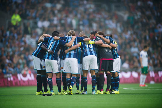 Djurgårdens spelare samlas