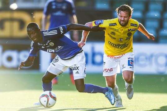 Sundsvalls Pa Amat Dibba och Falkenbergs David Svensson
