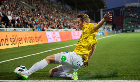 Falkenbergs Adam Eriksson