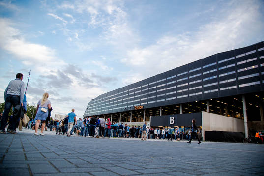 Swedbank (övertäckt) Stadion