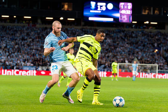 Malmö FFs Jo Inge Berget och Celtics Saidy Janko