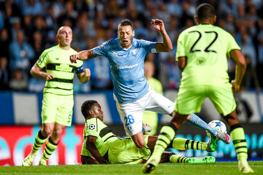 Celtics Dedryck Boyata bryter Malmö FFs Nikola Djurjic
