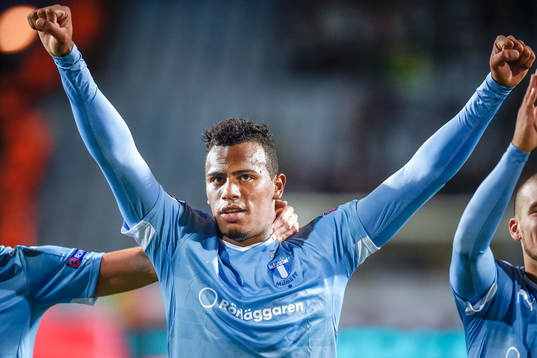 Malmö FFs Felipe Carvalho firar