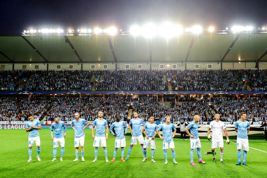 Malmö FFs startelva före fotbollsmatchen mellan Malmö FF