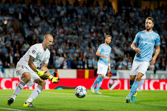 Malmö FFs målvakt Johan Wiland och Kari Arnason