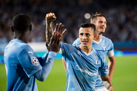 Malmö FFs Yoshimar Yotún jublar