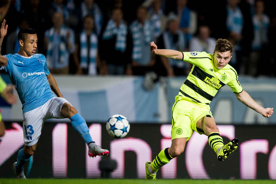 Malmö FFs Yoshimar Yotún och Celtics James Forrest