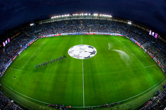 Bollkallar går in på Swedbank Stadion