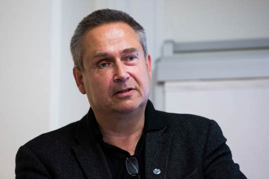 s generalsekteterare Mats Enquist