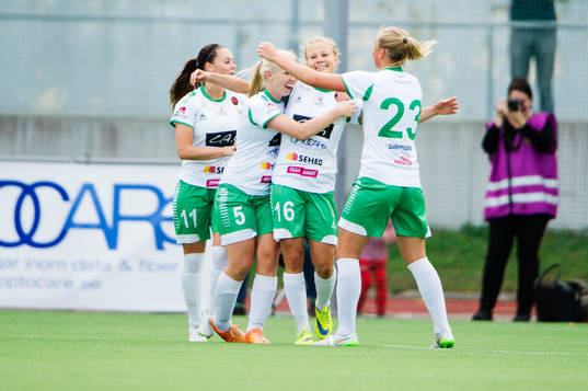 Hammarbys Katrin Schmidt firar