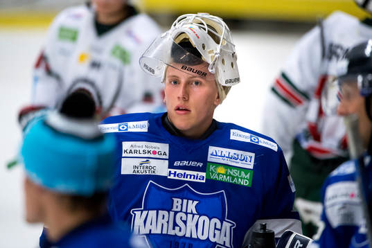 Karlskogas målvakt Emil Kruse