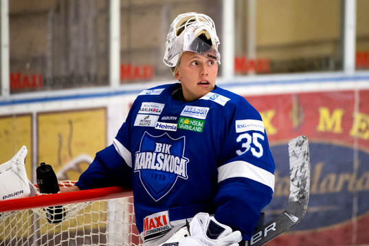 Karlskogas målvakt Emil Kruse