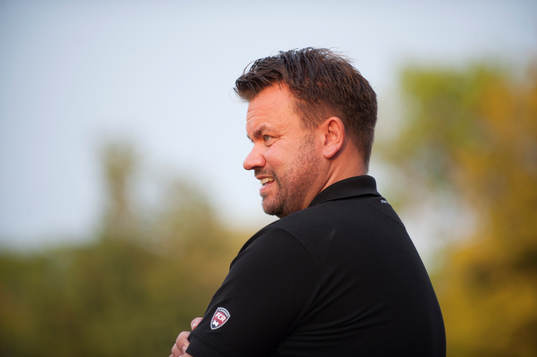 Malmös tränare Jack Jensen i matchen i damallsvenskan
