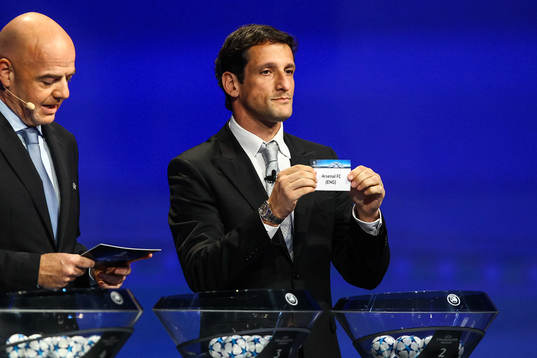 Arsenal dras av Juliano Belletti