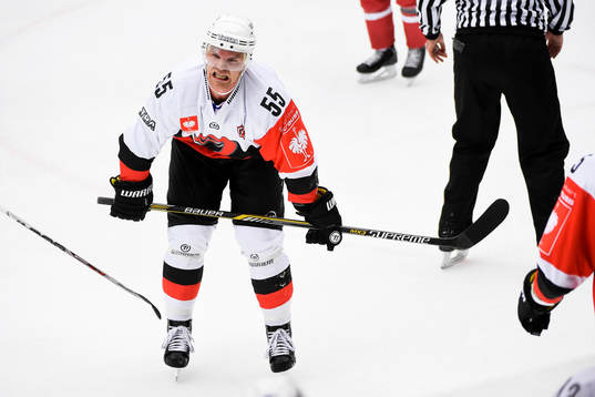 Jyväskyläs Janne Kolehmainen grinar illa