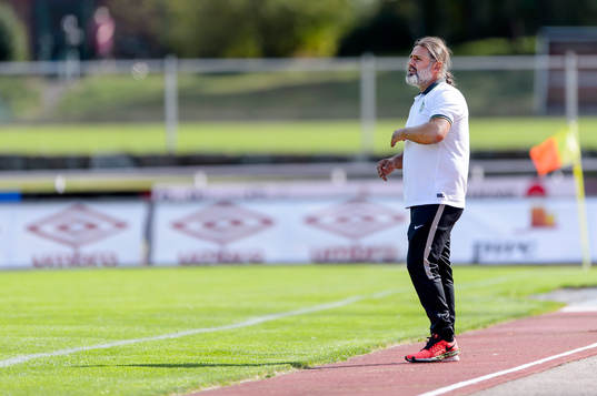 Athletics tränare Özcan Melkemichel