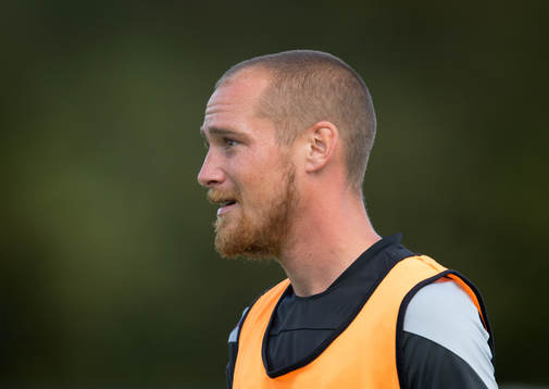 Falkenbergs Christoffer Carlsson före fotbollsmatchen i