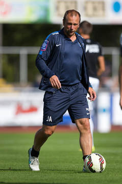 Falkenbergs assisterande tränare Jonas Axeldal före
