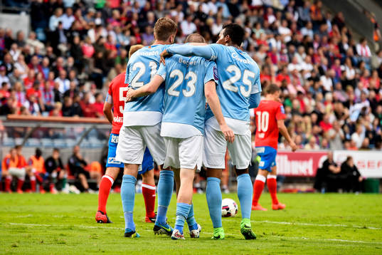 Malmö FFs Kari Arnason, Jo Inge Berget och Felipe Carvalho