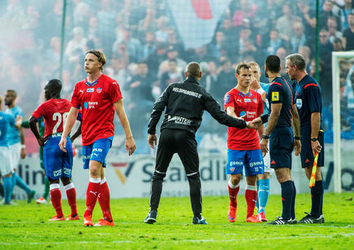 Helsingborgs Carl Johansson och Anton Wede deppar medan