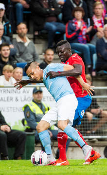 Malmö FFs Yoshimar Yotún i närkam med Helsingborgs