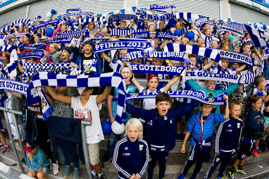 IFK Göteborgs unga hejarklack "Young Fellows"