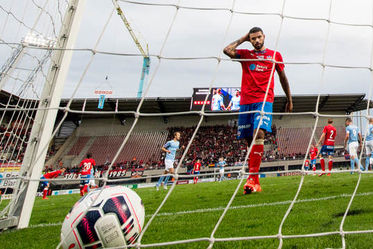 Helsingborgs Victor Palsson deppar