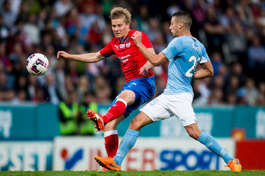 Helsingborgs Jere Uronen och Malmö FFs Nikola Djurjic