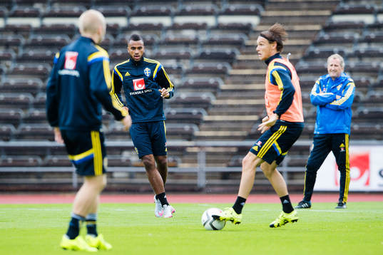 Isaac Kiese Thelin, Albin Ekdal och förbundskapten Erik