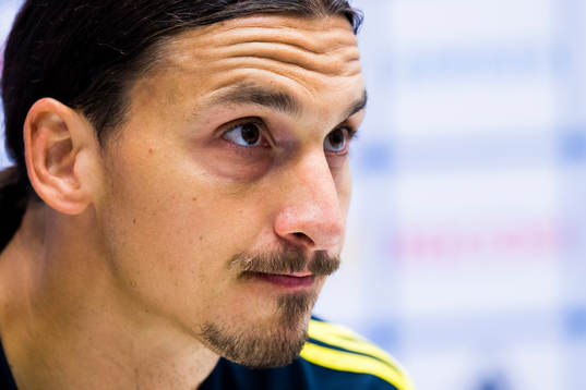 Zlatan Ibrahimovic på en presskonferens