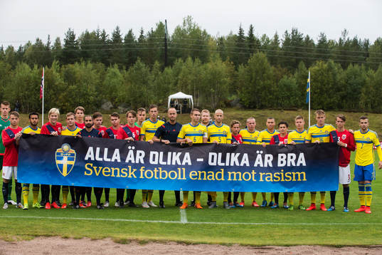 Alla är olika olika är bra kampanj innan match i