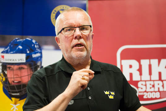 Svenska damlandslaget förbundskapten Leif