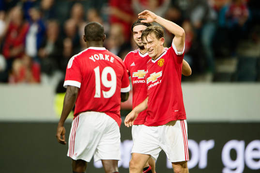 Manchester Uniteds Dwight Yorke, Bojan Djordjic och Jesper