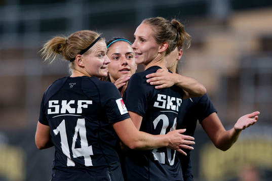 Bläddra bland fler bilder av Fotboll, Damallsvenskan, Kopparbergs/Göteborg FC - Vittsjö