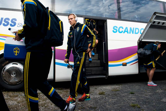 Sveriges Ludwig Augustinsson anländer