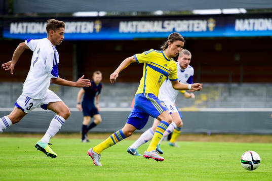 Sveriges Kristoffer Olsson och San Marinos Alessandra
