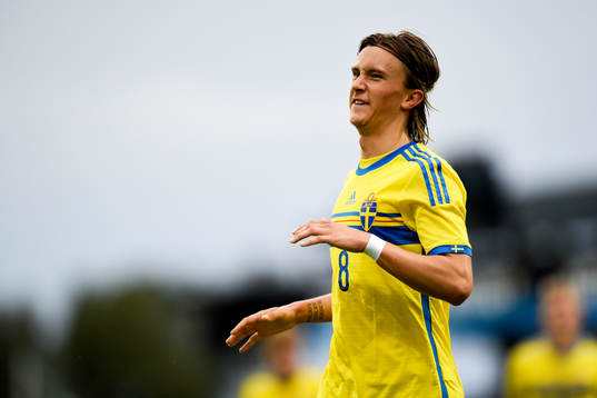 Sveriges Kristoffer Olsson jublar