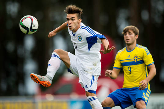 San Marinos Ramon Fabio Tomassini och Sveriges Arber Zeneli